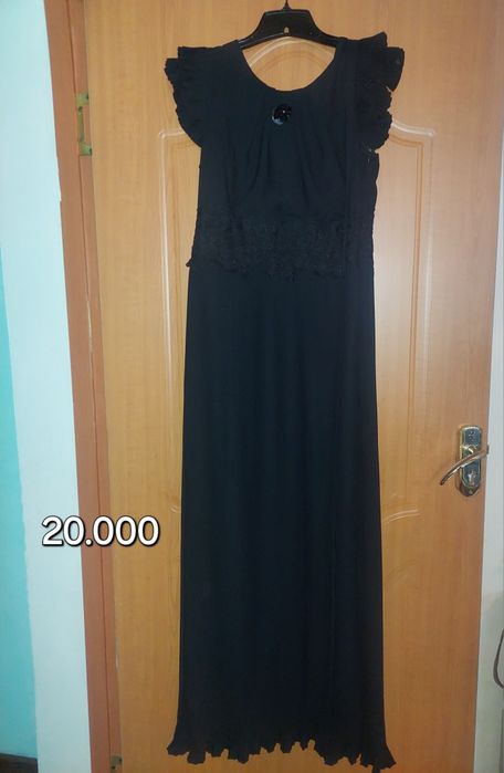 Продам платье разные модели