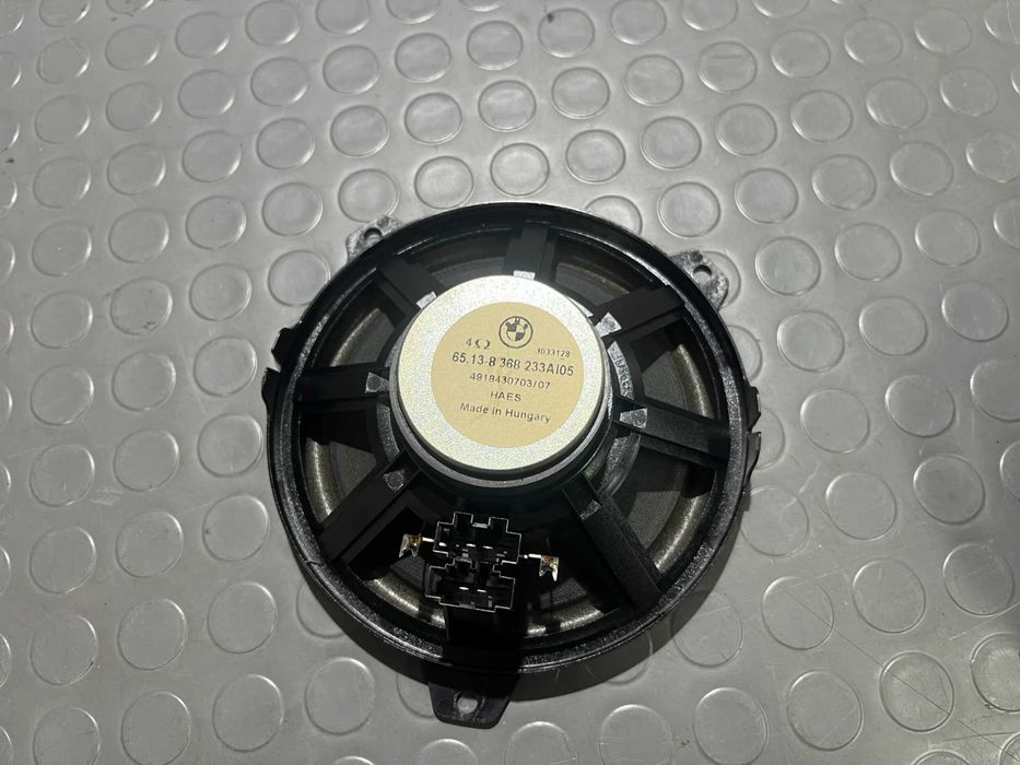 Oригиналните говорители за BMW E46 Седан