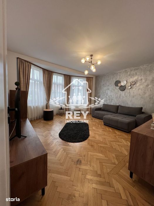 Apartament de vânzare 2 camere decomandate zona Str. Constituției/9mai