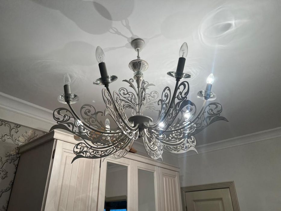 Люстра в спальню б/у