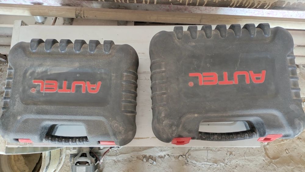 Сканер AUTEl максидас DS 808 BT