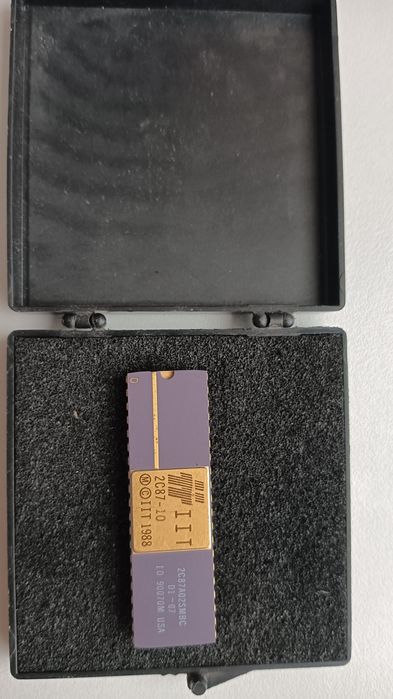 Интегральная микросхема, сопроцессор