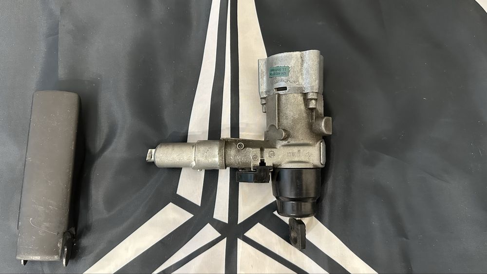 Дефлектор, решетка, фонари Мерс 124