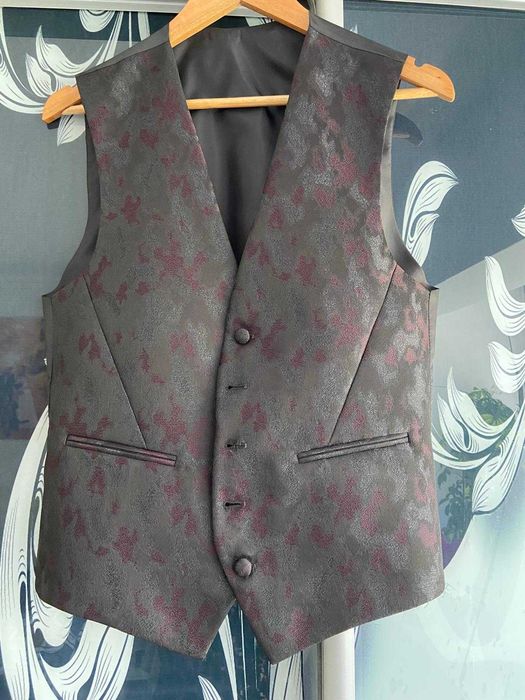 Vand sacou + vesta de ceremonie marimea 48