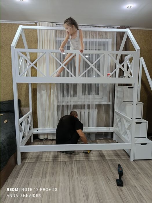 Продам детскую кровать