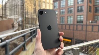 Iphone 16e в хорошем состоянии