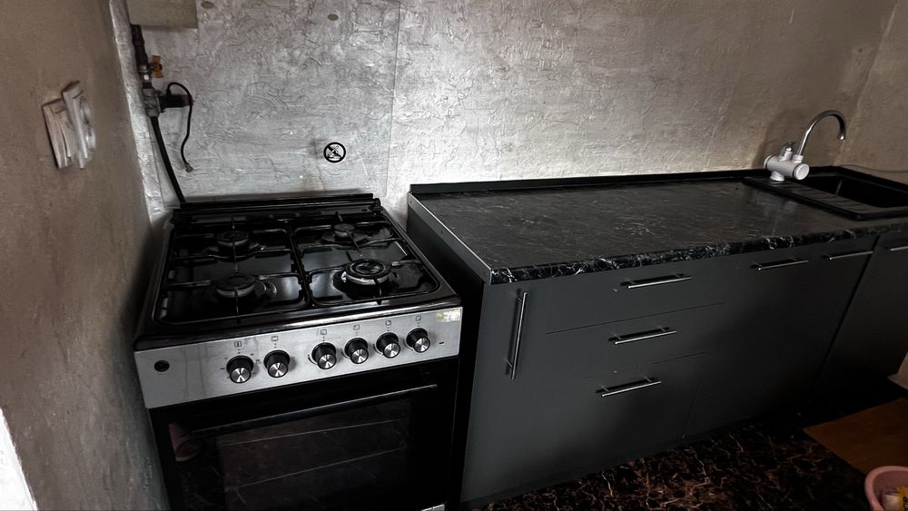 Продам кухонный гарнитур