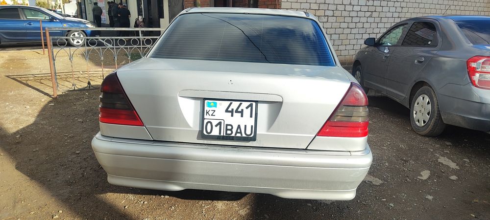 Мерседес w202 продам срочно