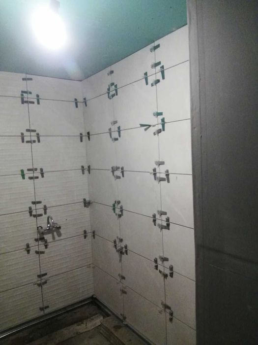 Вътрешни и външни ремонти - плочки, гипсокартон, замазки, шпакловка