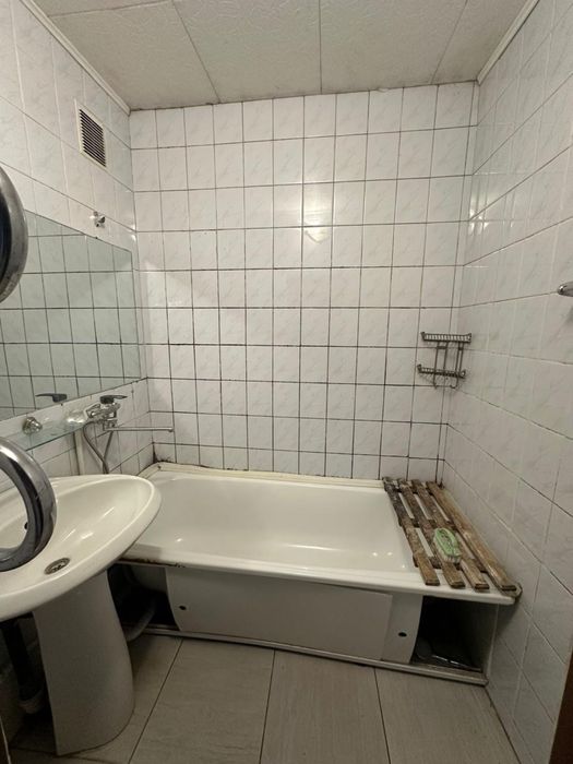 Продается 3х-комн.кв на 6 микрорайоне