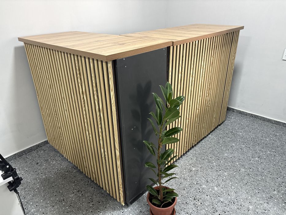 Ресепшн (стойка регистрации)