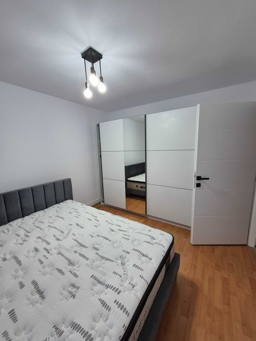 Apartament de închiriat