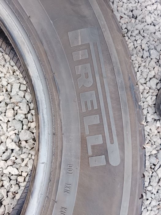 255 60 20Pirelli. 2019