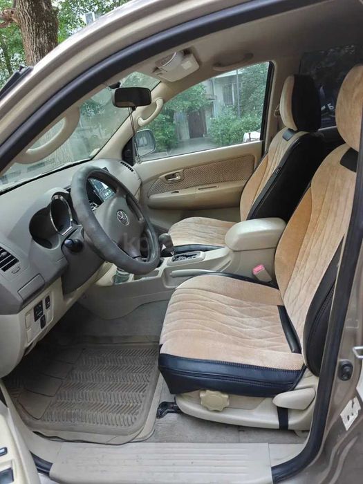 Продам Toyota Fortuner 2007 г.