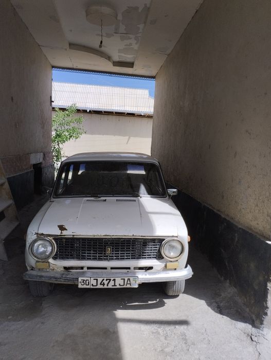 Jiguli vaz 21011 yili 1884 sastiyannasi yaxshi