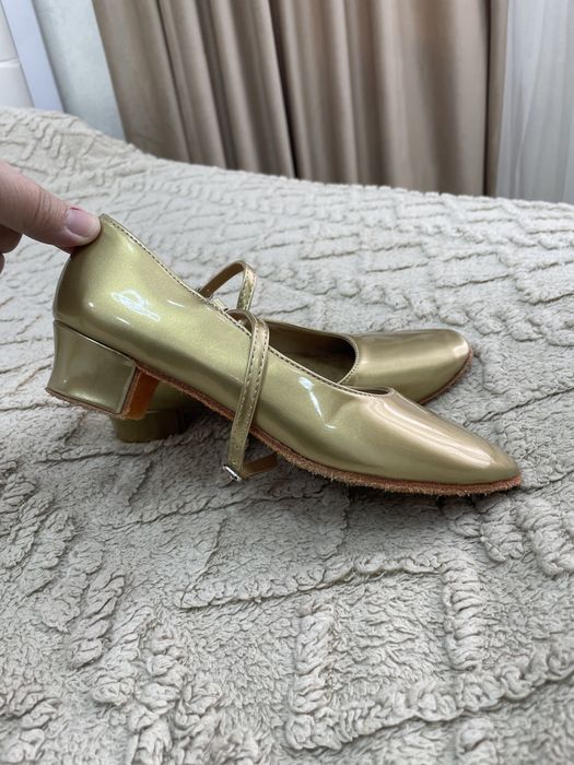 Туфли для танцев детские