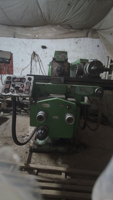 Станок фрезерный 6Т 82 г1. 230