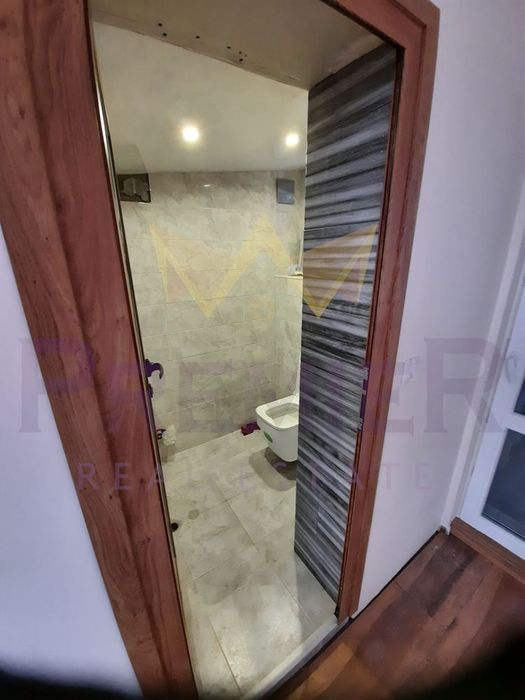 Продава се Тристаен апартамент в Варна, Бизнес хотел - 105 кв.м за 2016 €/кв.м - Снимка #11