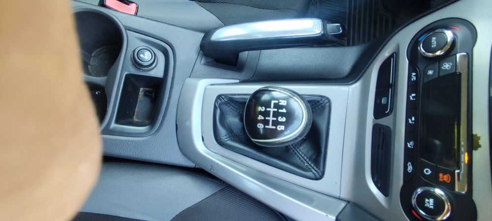 Piese  Ford Focus 1.6 tdci cod motor T1DA