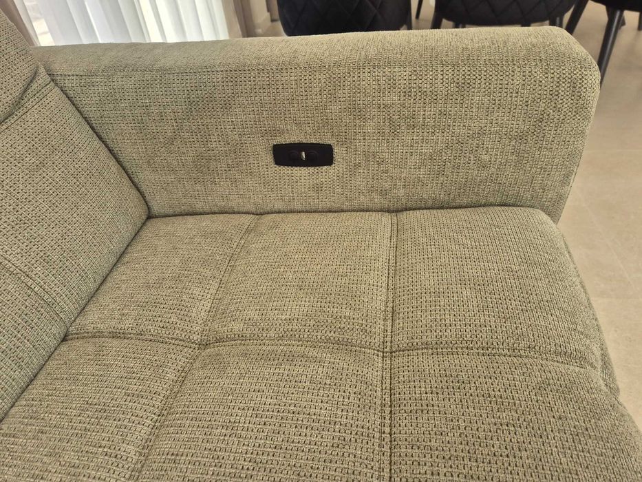 Гаранционна холна гарнитура / диван  ЕСБЕРГ с подвижна ел. лежанка