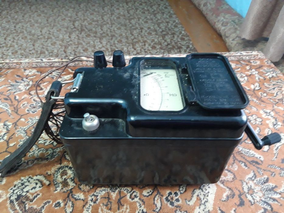 Продам мегаомметр