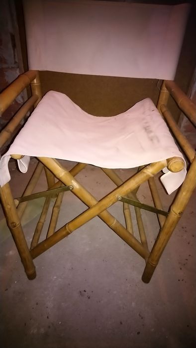 Бамбукови маси и столове