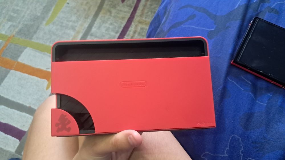 Nintendo switch Mario edition oled