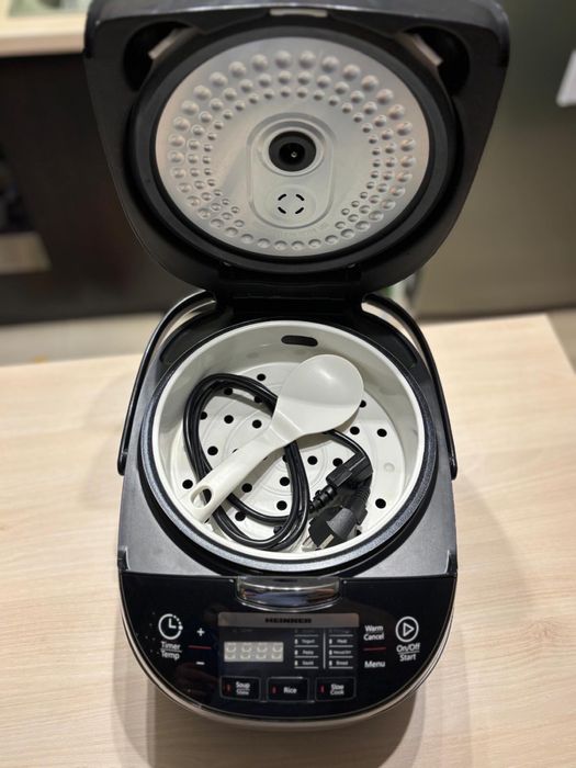 Multicooker Heinner HMCK-5BK