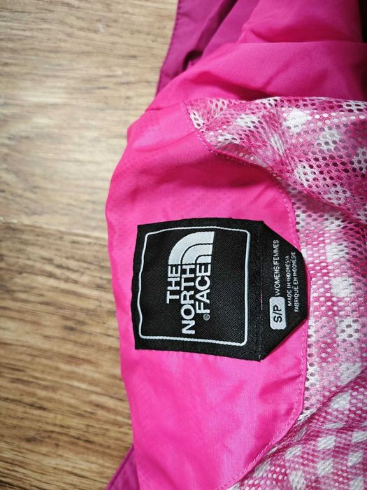 The North Face HyVent Оригинално дамско яке размер S