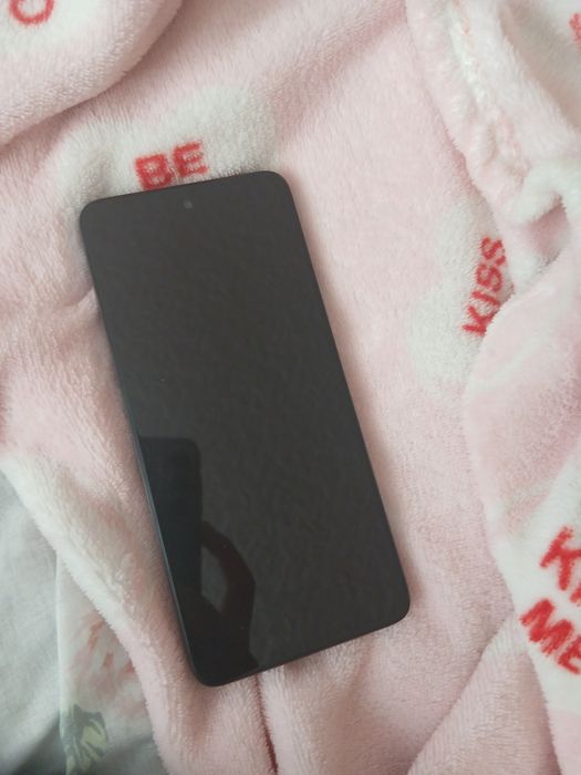 Моторола G15 Power.Все още в гаранция няма следа  от употреба