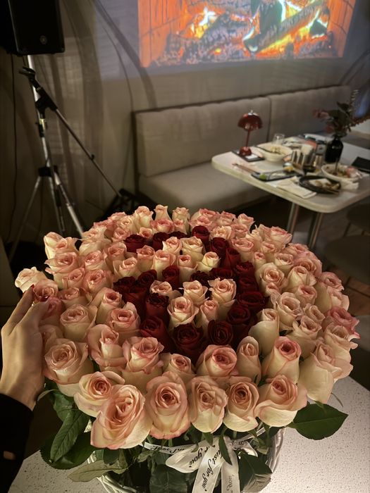 Продам цветы 101 роз