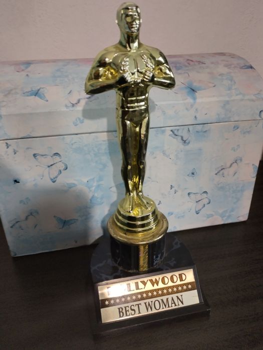 Награда Оскар за най-добра жена