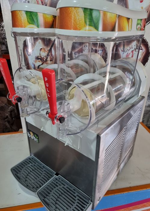 Aparat pentru suc Granita (suc cu fulgii de ghiață) Sorbetto Italian