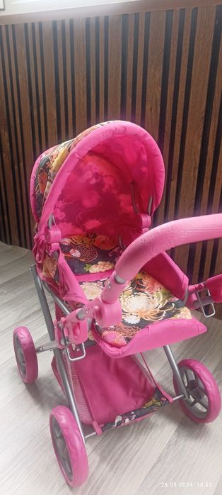 Продам детскую коляску