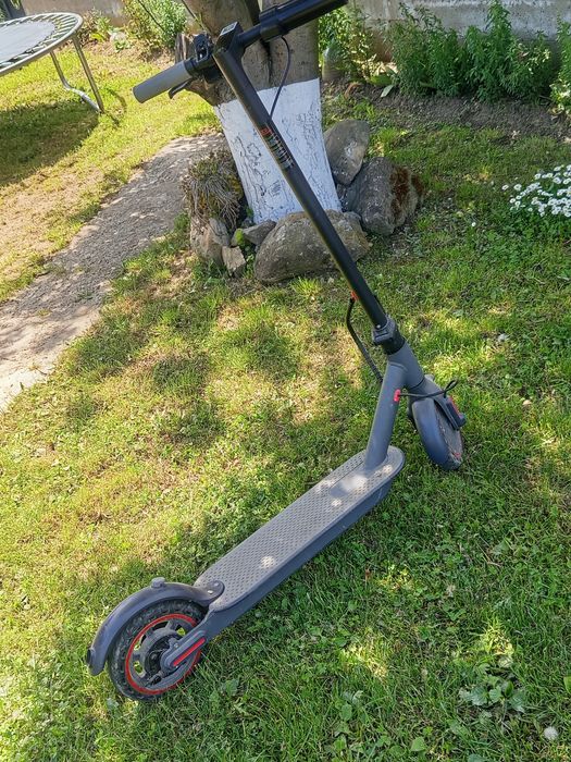 Vand trotineta electrica
