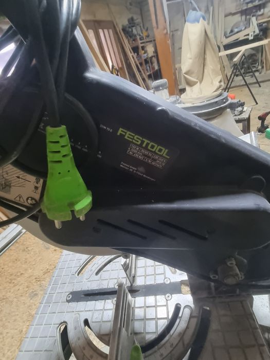 Mașina debitat la unghi festool