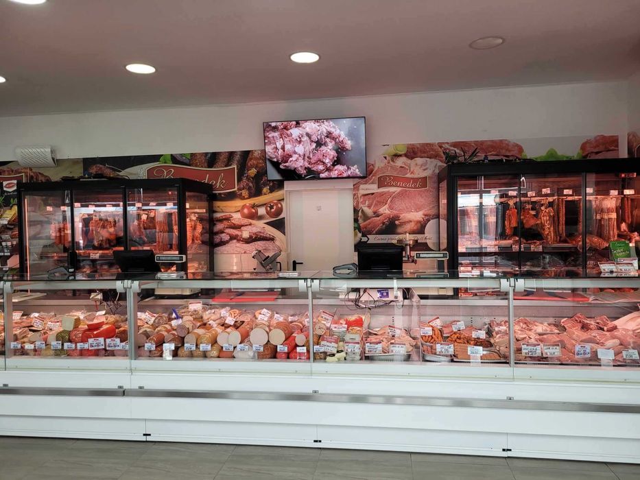 Vitrina Frigorifica pentru carne cu carlige / Premium/ 135cm/ NOU