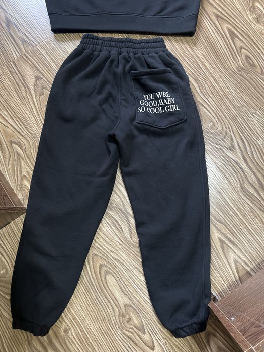 Спортивный костюм женский