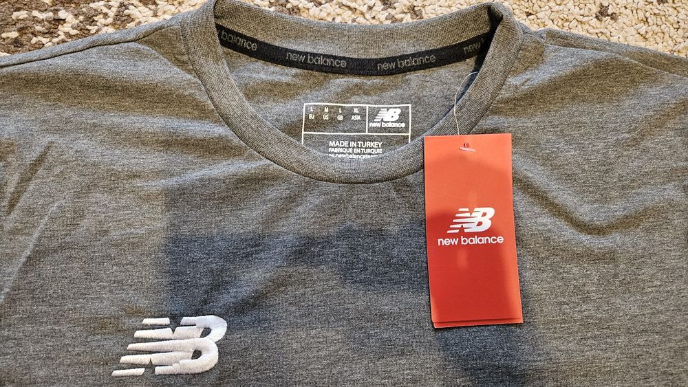 Tricou New Balance nou L