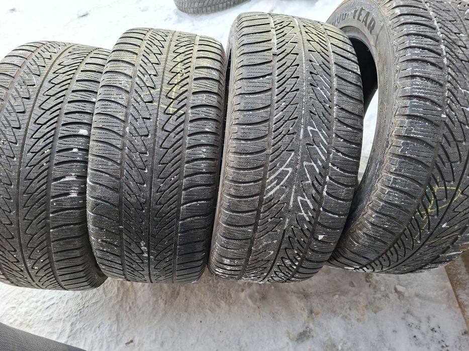 Продам шины. 285/45/20 гудиер