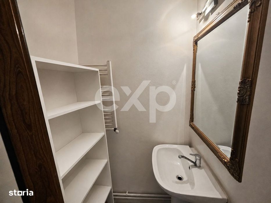 Apartament deosebit, 3 camere, 74 mp, Campina