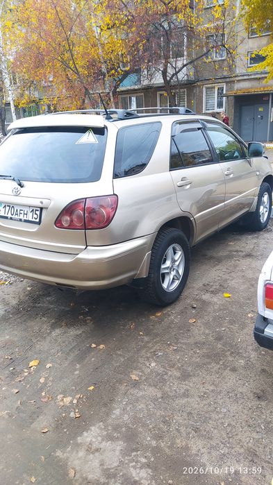Продам  toyota harrier