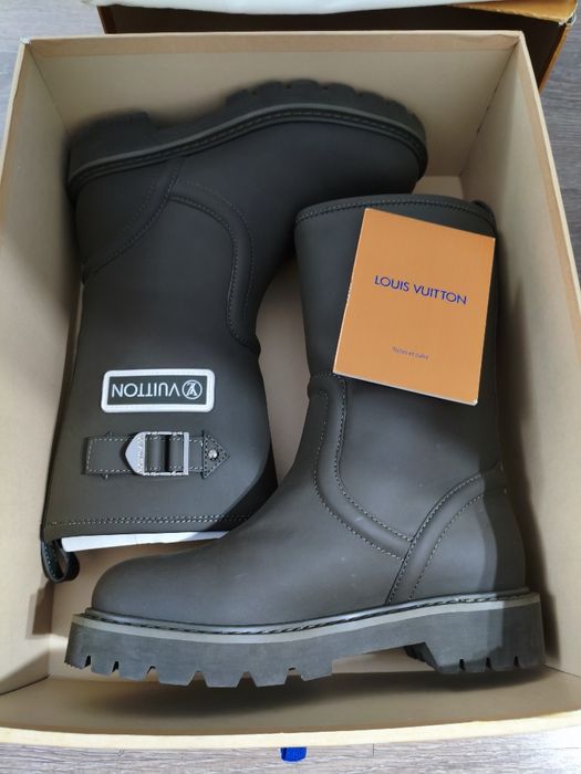 Женские сапоги Louis Vuitton