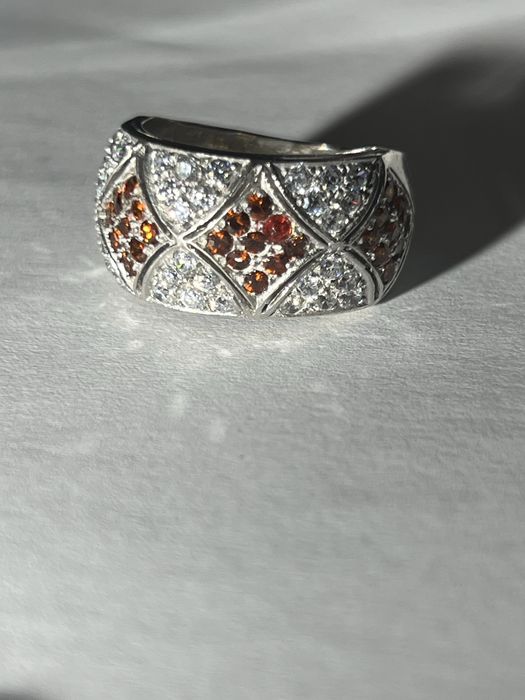 Inele de argint cu pietre naturale