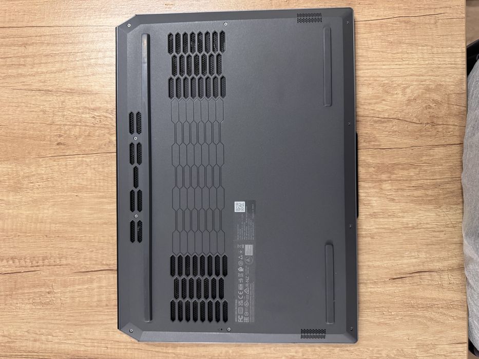 Lenovo LOQ Gaming Laptop – Intel  i5-12450HX | Intel Arc A5 V30M | 24GB RAM | În garanție