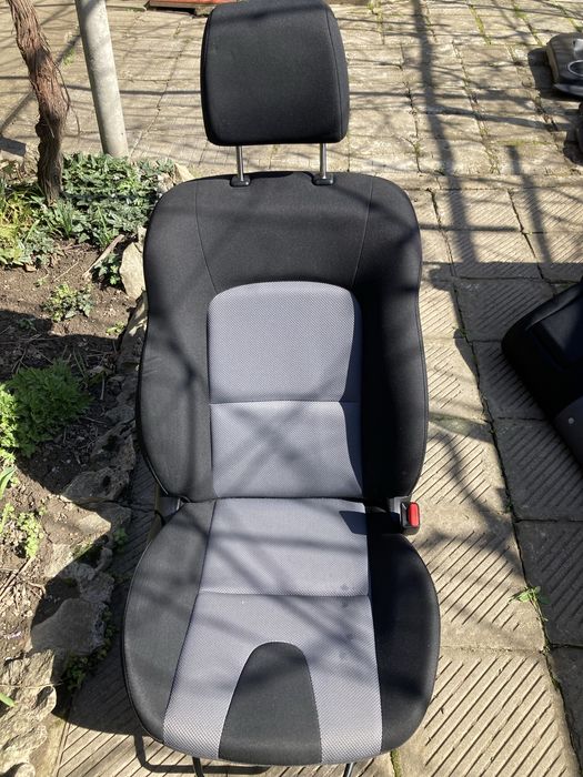 Салон от мазда 3