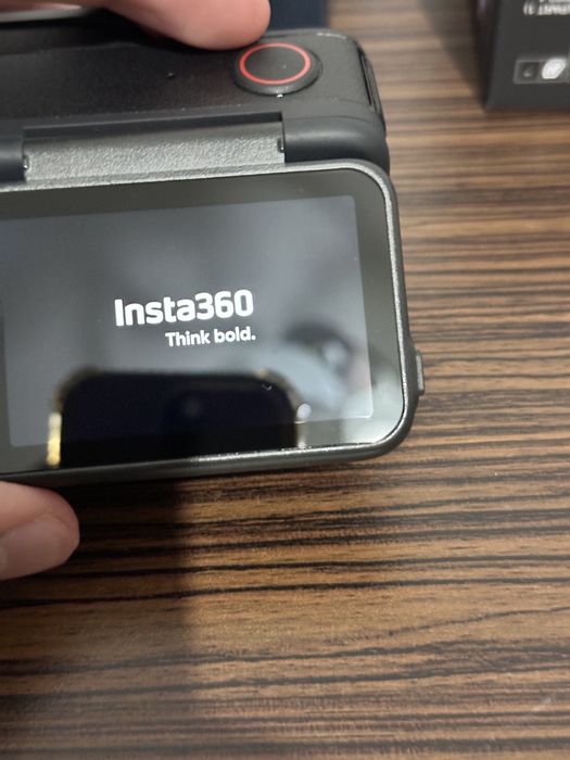 Camera actiune insta360 ace pro2