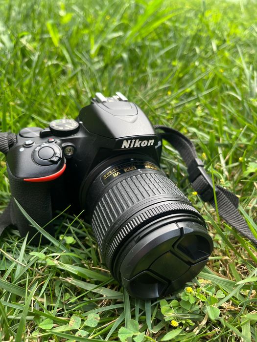 DSLR Nikon D3500 + accesorii
