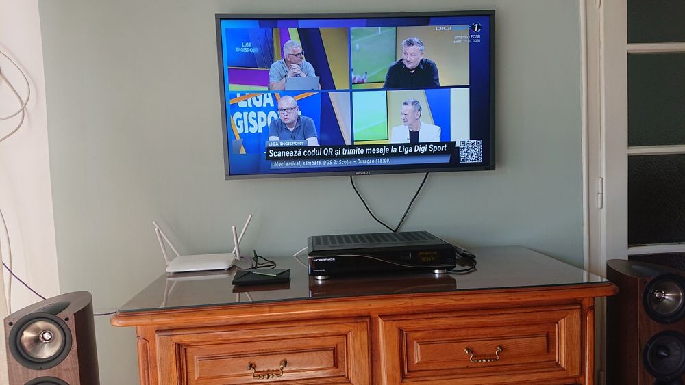 Monitor comercial Philips profesional signage display