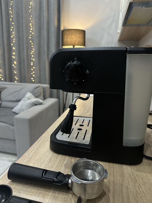 Кофеварка Kitfort KT-718